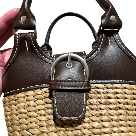 Vintage Charlotte Russe Handbag Basket Style with Buckle - Picture 3 of 7